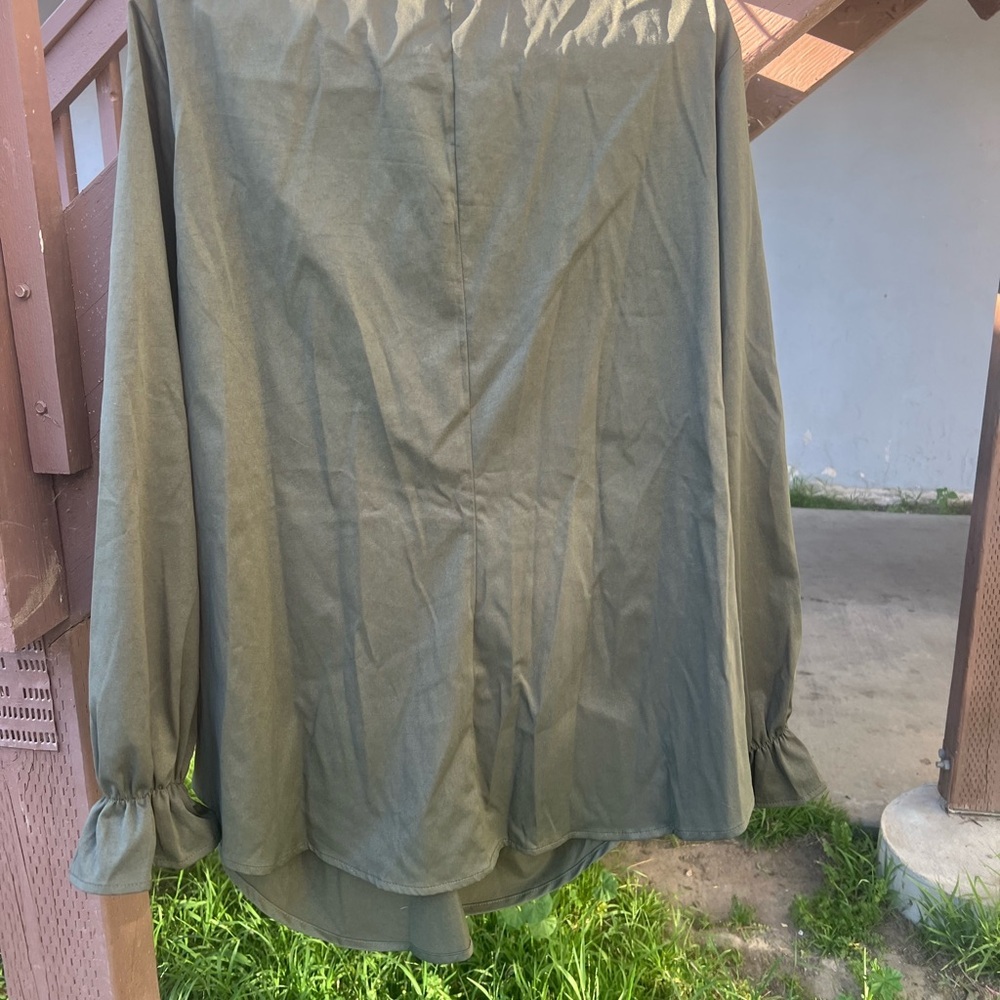 BloomChic Olive Green Front Knot Long Sleeve Blouse - Picture 6 of 7